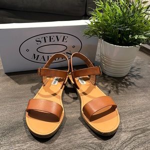 Steve Madden sandals size 7.5